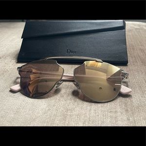 🔥SALE🔥Authentic Dior So Real Pop sunglasses